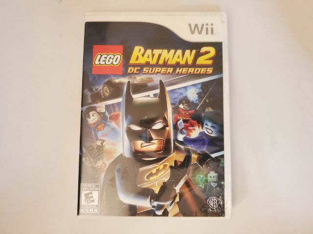 Nintendo Wii LEGO Batman 2 DC Super Heroes video game