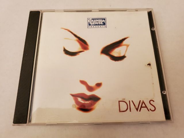 CD Columbia House Presents Divas video game