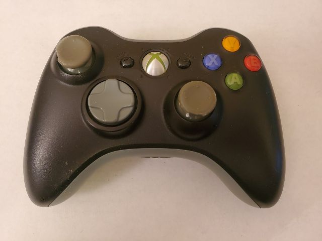 Microsoft Xbox 360 Black Wireless Controller video game