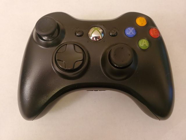 Microsoft Xbox 360 Black Wireless Controller video game