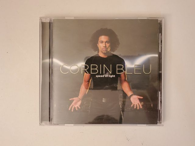 CD Corbin Bleu - Speed of Light video game