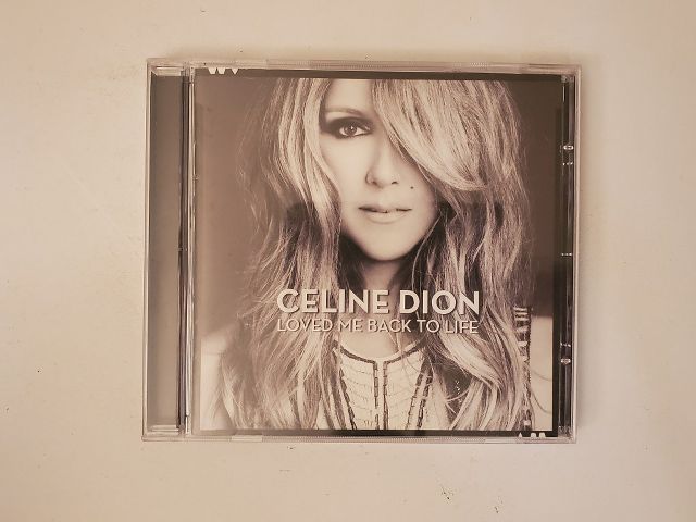 CD Celine Dion - Loved Me Back to Life video game
