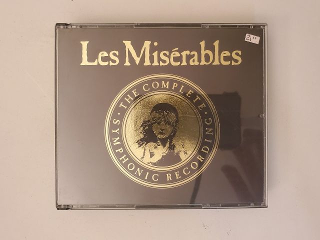 CD Les Mis?rables - The Complete Symphonic Recording video game