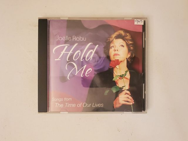 CD Jo?lle Rabu - Hold Me video game
