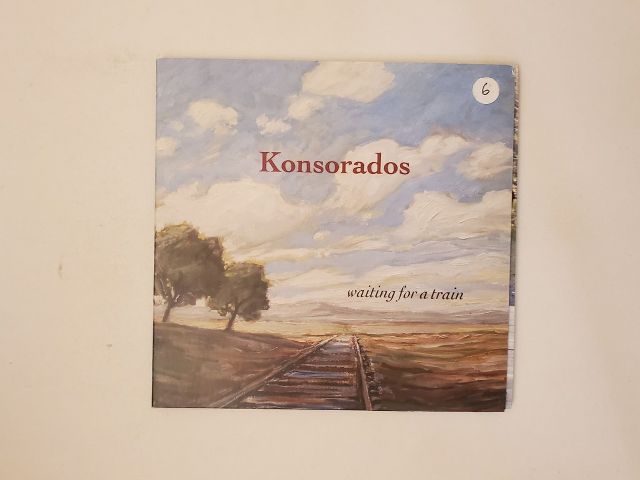 CD Konsorados - waiting for a train video game