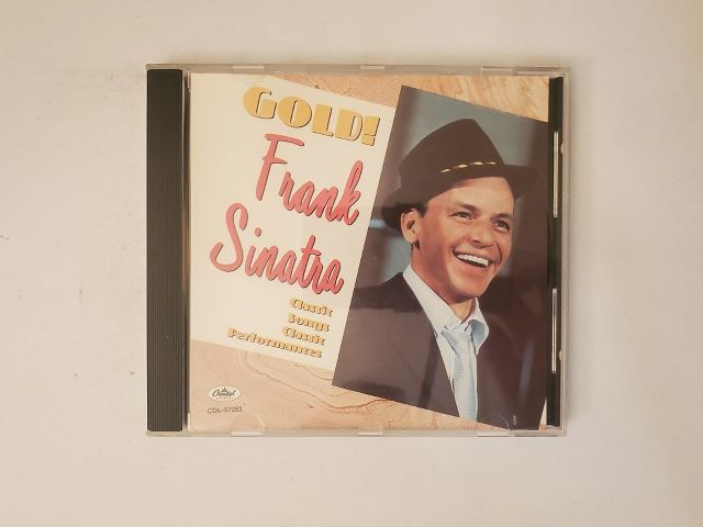 CD Frank Sinatra - Gold! video game