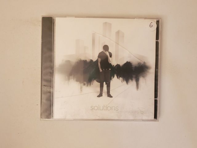 CD K-I-S - Solutions video game