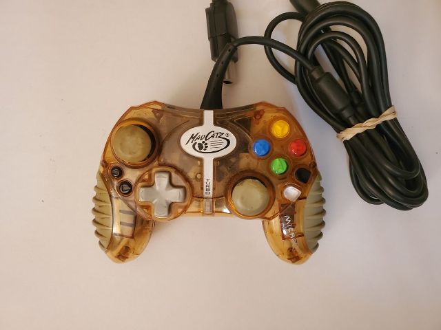 Microsoft Xbox 360 MadCatz Orange Wired Controller video game