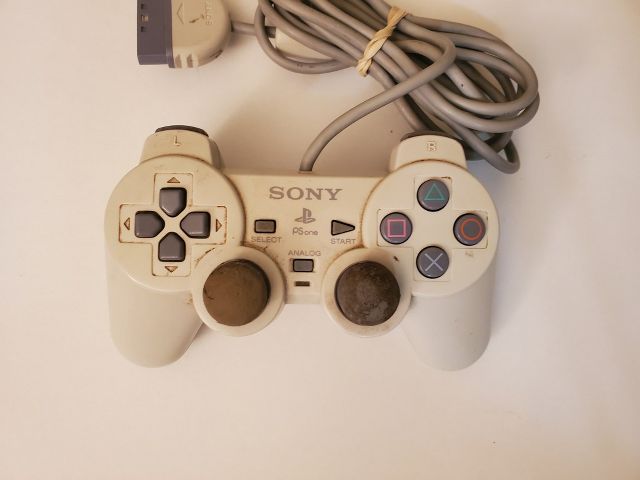 Sony Playstation 1 White Ps One Analog Wired Controller video game