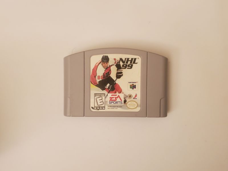 Nintendo 64 NHL 99 video game
