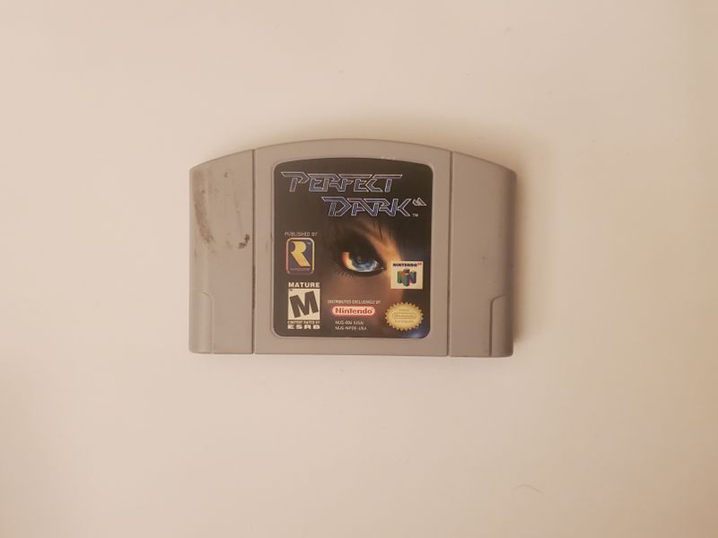 Nintendo 64 Perfect Dark video game