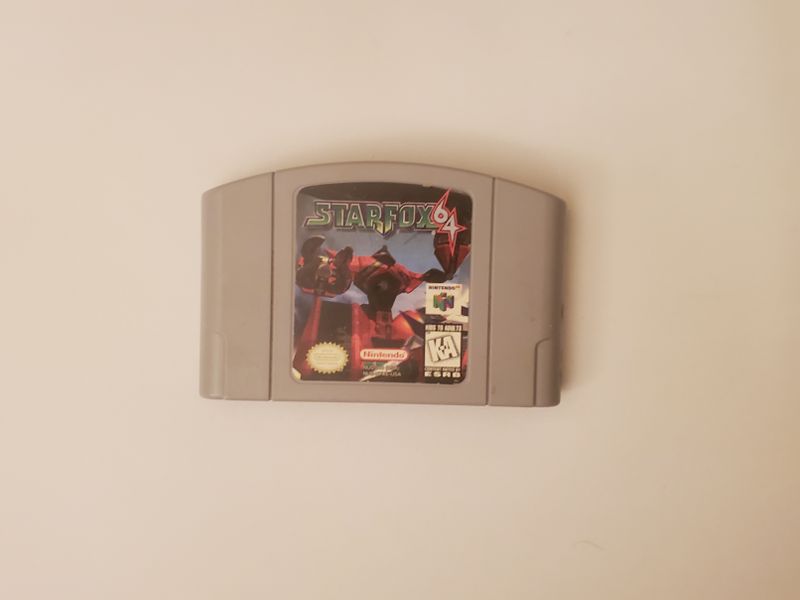 Nintendo 64 Starfox 64 video game
