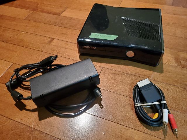 Microsoft Xbox 360 System Console Slim Black video game