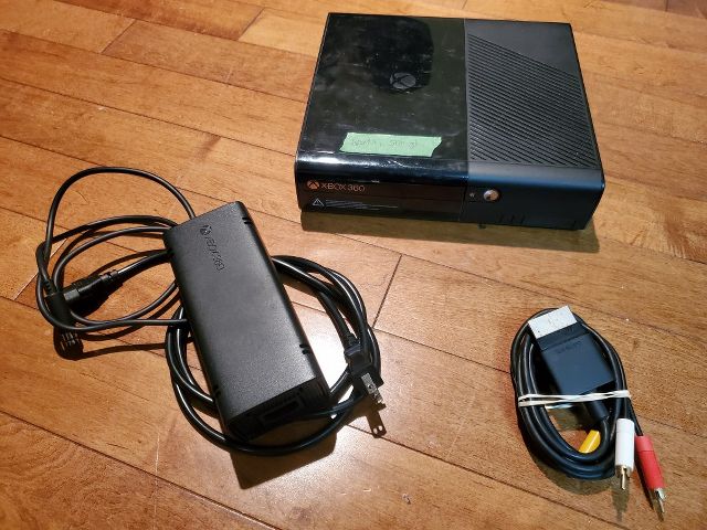 Microsoft Xbox 360 System Console E-Series Black video game