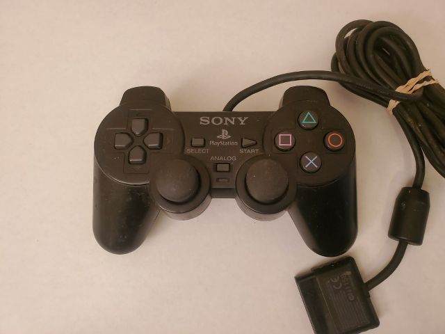 Sony Playstation 2 Black Wired Controller video game