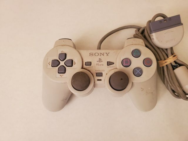 Sony Playstation 1 White PS one Analog Wired Controller video game