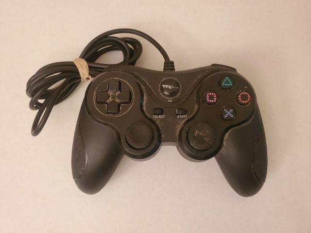 Sony Playstation 3 TTX Tech Universal Wired Controller video game