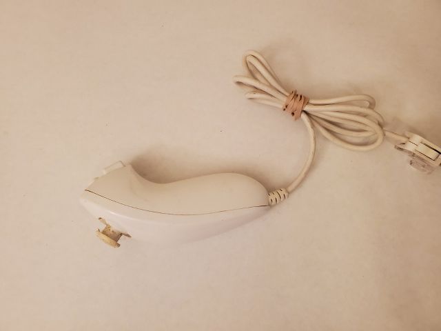 Nintendo Wii White NunChuks video game