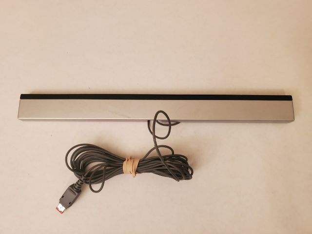 Nintendo Wii Silver Sensor Bar video game