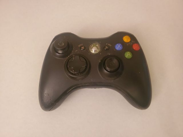 Microsoft Xbox 360 Black Wireless Controller video game