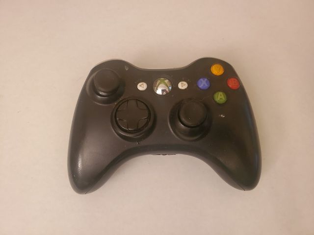 Microsoft Xbox 360 Black Wireless Controller video game