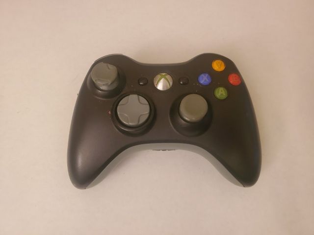 Microsoft Xbox 360 Black Wireless Controller video game