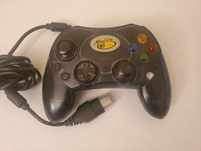 Microsoft Xbox Mad Catz Wired Controller video game