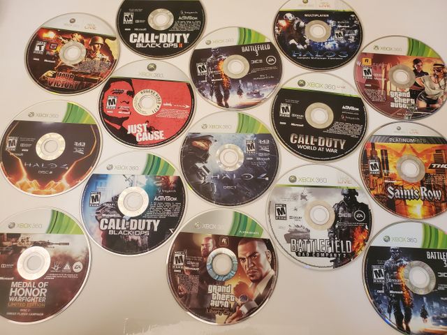 Microsoft Xbox 360 Lot of 15 Games (Xbox 360) video game