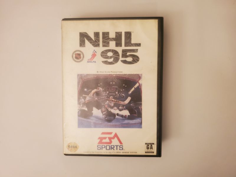 Sega Genesis NHL 95 video game