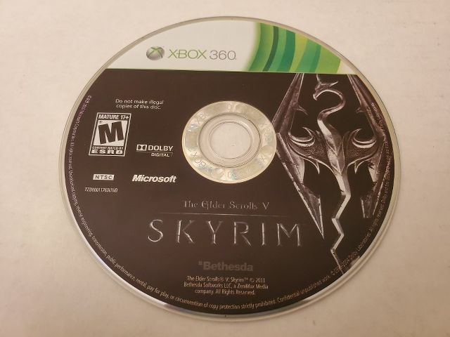 Microsoft Xbox 360 Skyrim The Elder Scrolls V video game