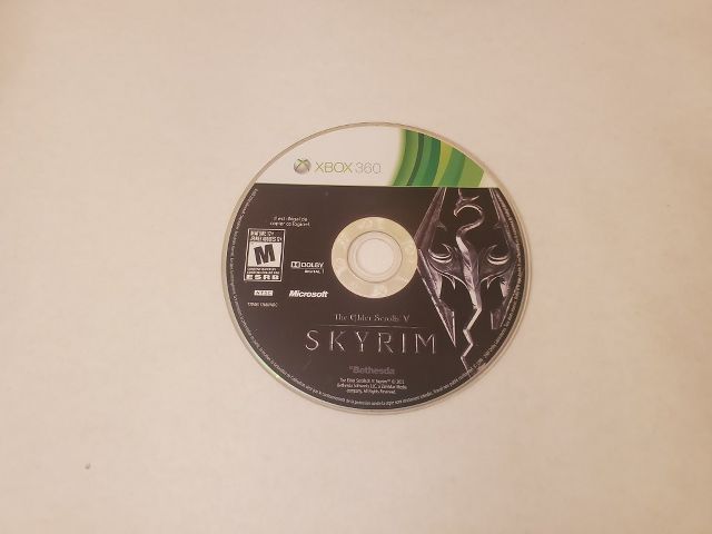 Microsoft Xbox 360 Skyrim The Elder Scrolls V video game