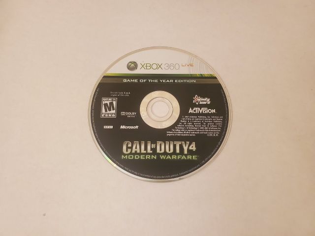 Microsoft Xbox 360 Call of Duty 4 Modern Warfare Game of the year edition video game