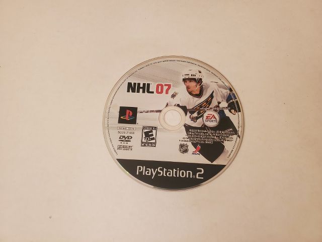 Sony Playstation 2 NHL 07 video game