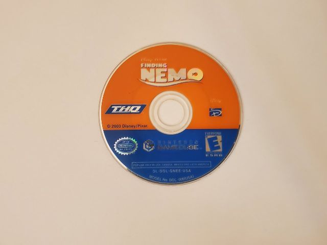 Nintendo GameCube Finding Nemo video game