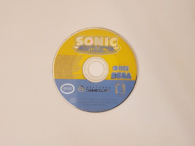 Nintendo GameCube Sonic Mega Collection video game