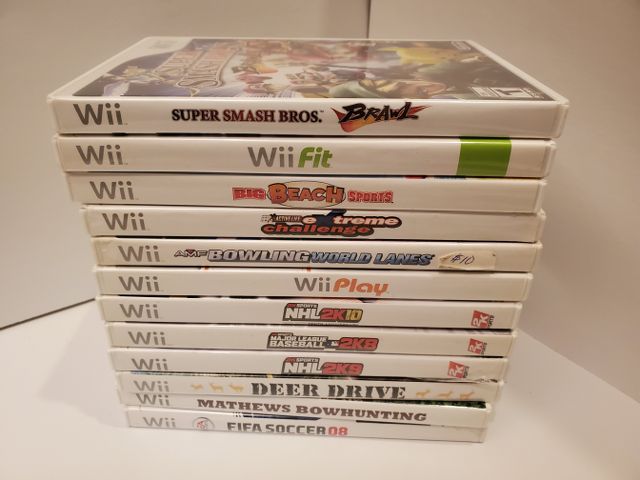 Nintendo Wii Lot of 12 Games (Wii) video game