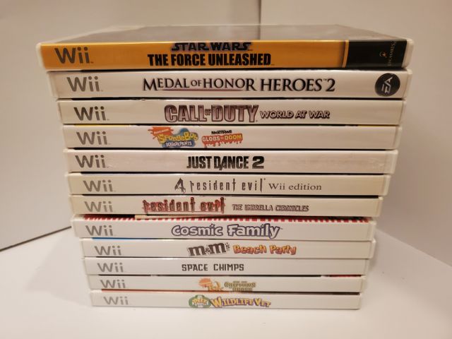 Nintendo Wii Lot of 12 Games (Wii) video game