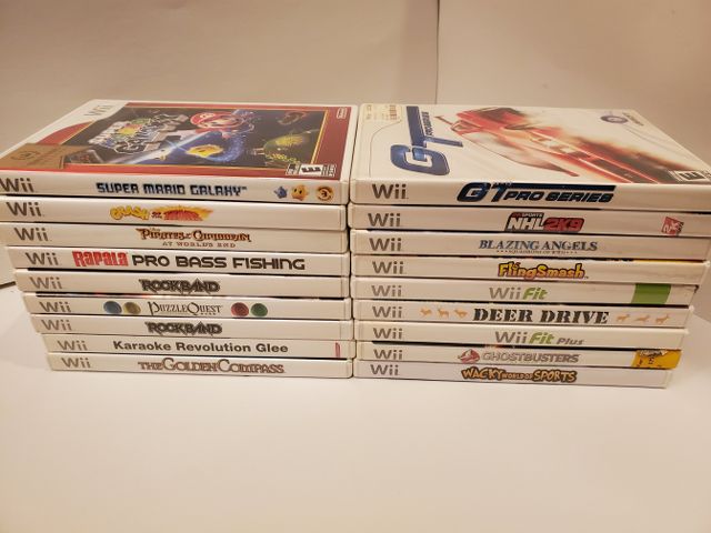 Nintendo Wii 18 Game Lot (Wii) video game