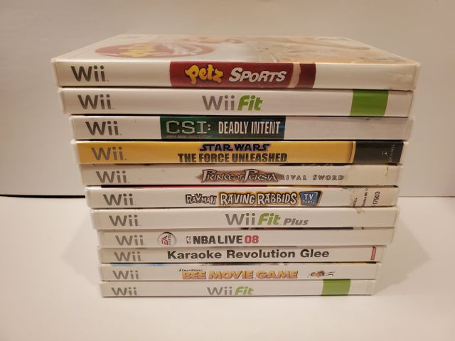 Nintendo Wii 11 Game Lot (Wii) video game