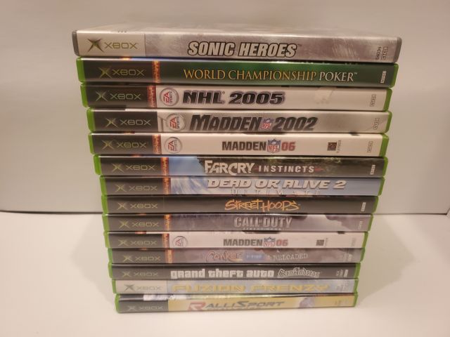 Microsoft Xbox 14 Game Lot (Xbox) video game