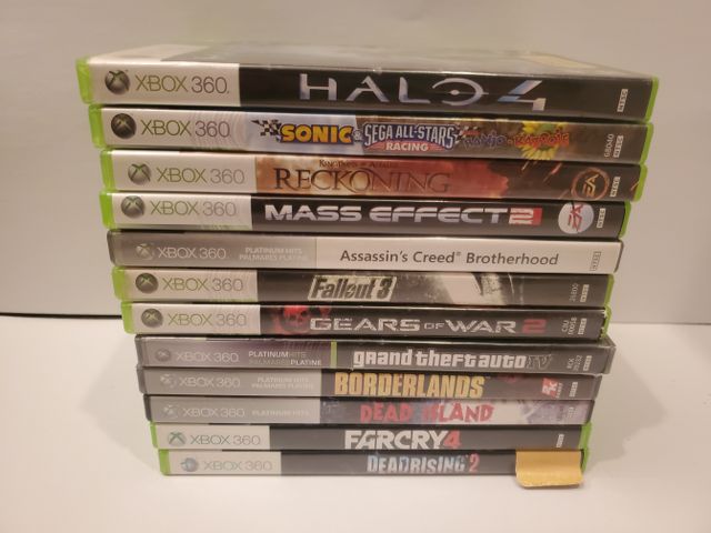 Microsoft Xbox 360 12 Game Lot (Xbox 360) video game