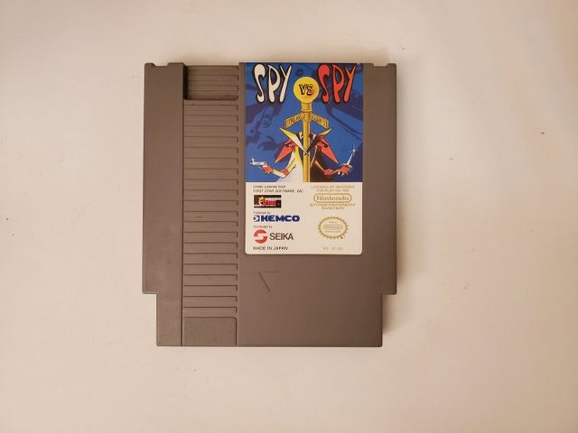 Nintendo NES Spy Vs Spy video game