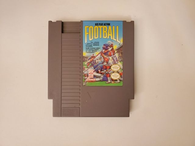 Nintendo NES NES Play Action Football video game