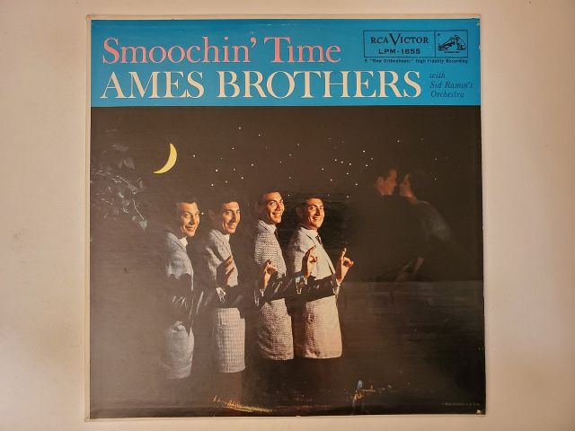 Ames Brothers Smoochin' Time vinyl record