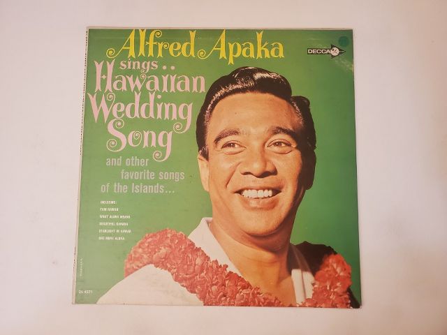 Alfred Apaka Alfred Apaka Sings Hawaiian Wedding Song vinyl record