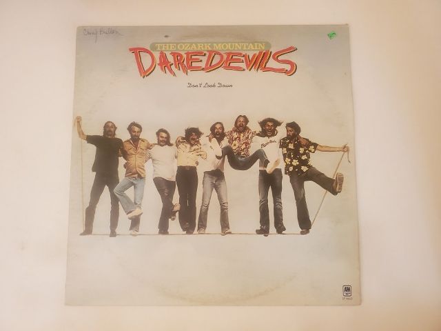 The Ozark Mountain Daredevils Don't Look Down vinyl record