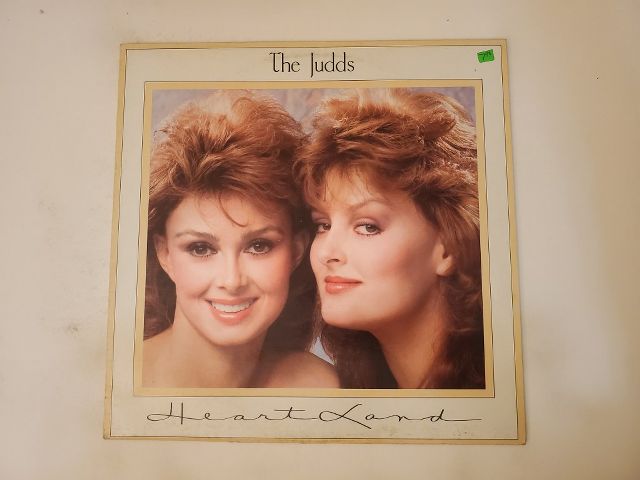 The Judds Heart Land vinyl record