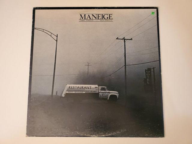 Maneige Libre Service / Self Service vinyl record
