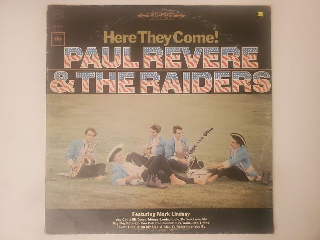 Paul Revere & the Raiders Here They Come! vinyl record