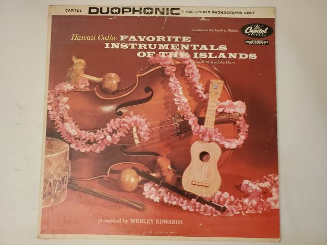 Webley Edwards Hawaii Calls: Favorite Instrumentals of the Islands vinyl record